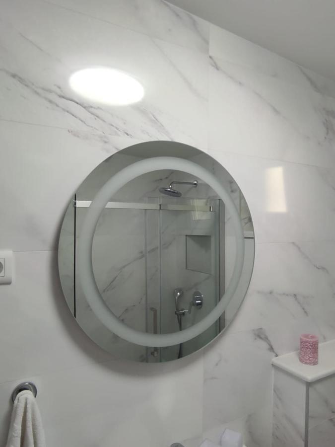 Apartman Koko With Private Jacuzzi Makarska Esterno foto